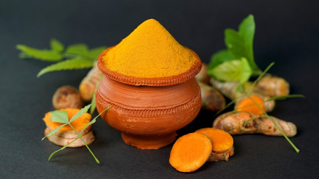 DIY Turmeric Gel for Skin care