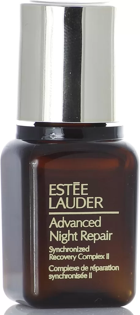 Lynda Carter beauty :  Estée Lauder Advanced Night Repair